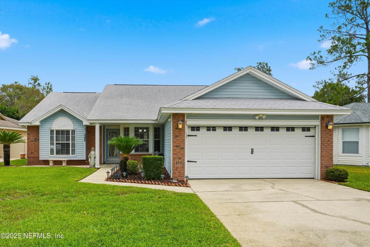 8813 Fieldside Drive - Photo 1