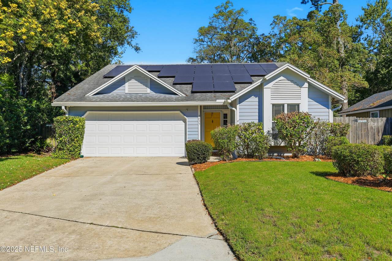 7655 Hilsdale Harbor Court - Photo 1