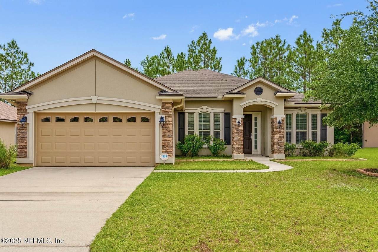 236 Spring Creek Way - Photo 1