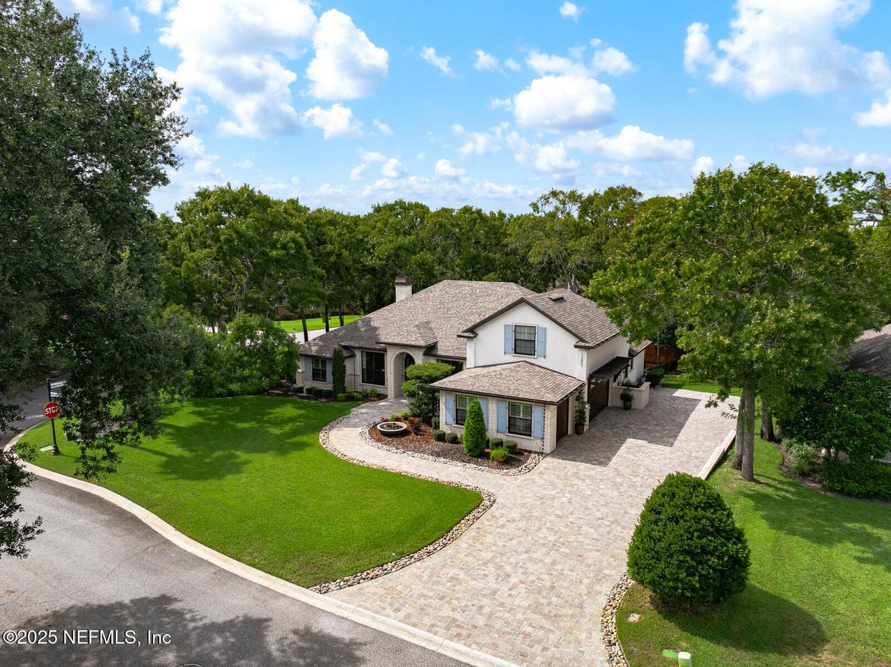 12851 Southern Hills Circle - Photo 1