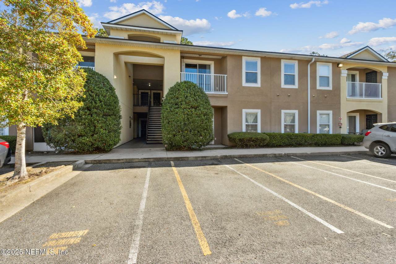 3700 Kirkpatrick Circle - Photo 1