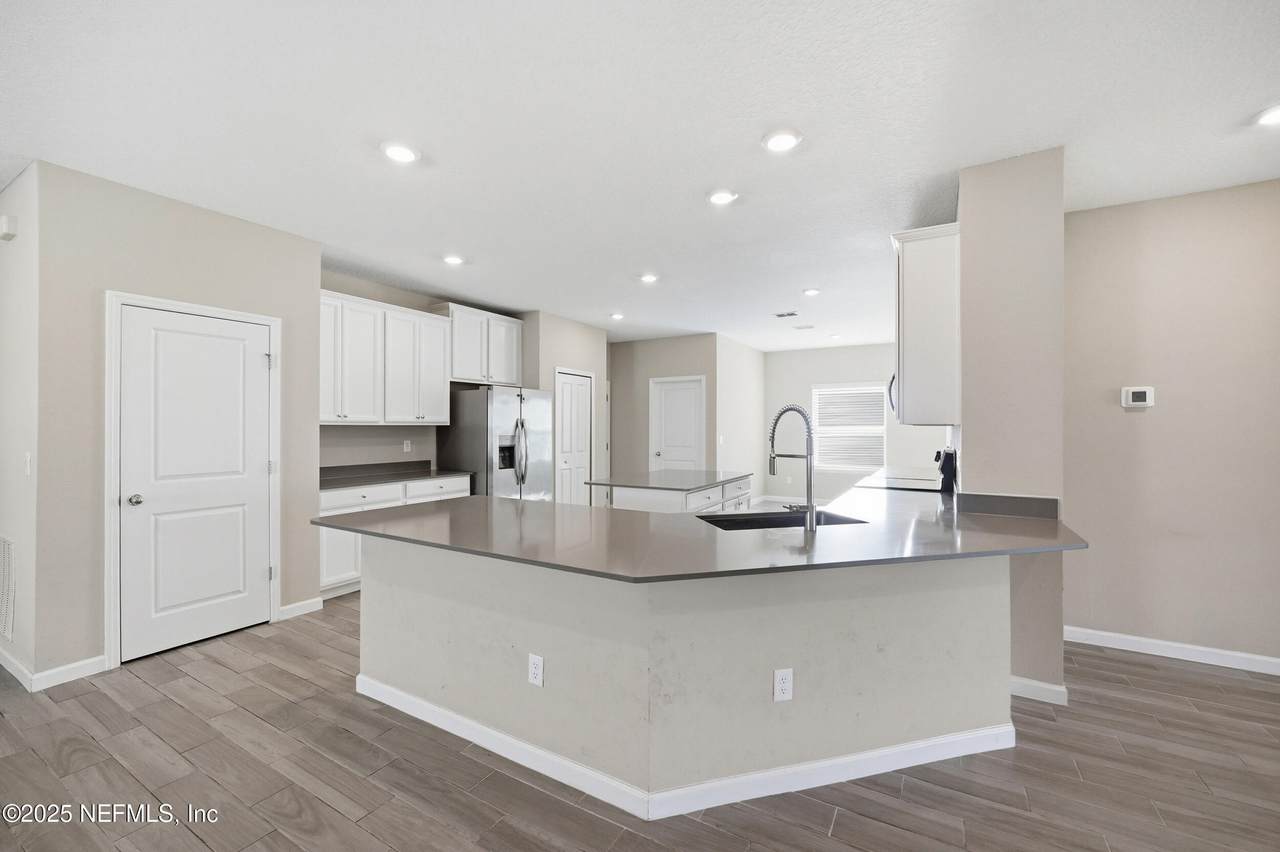 7534 Nasturtium Way - Photo 1