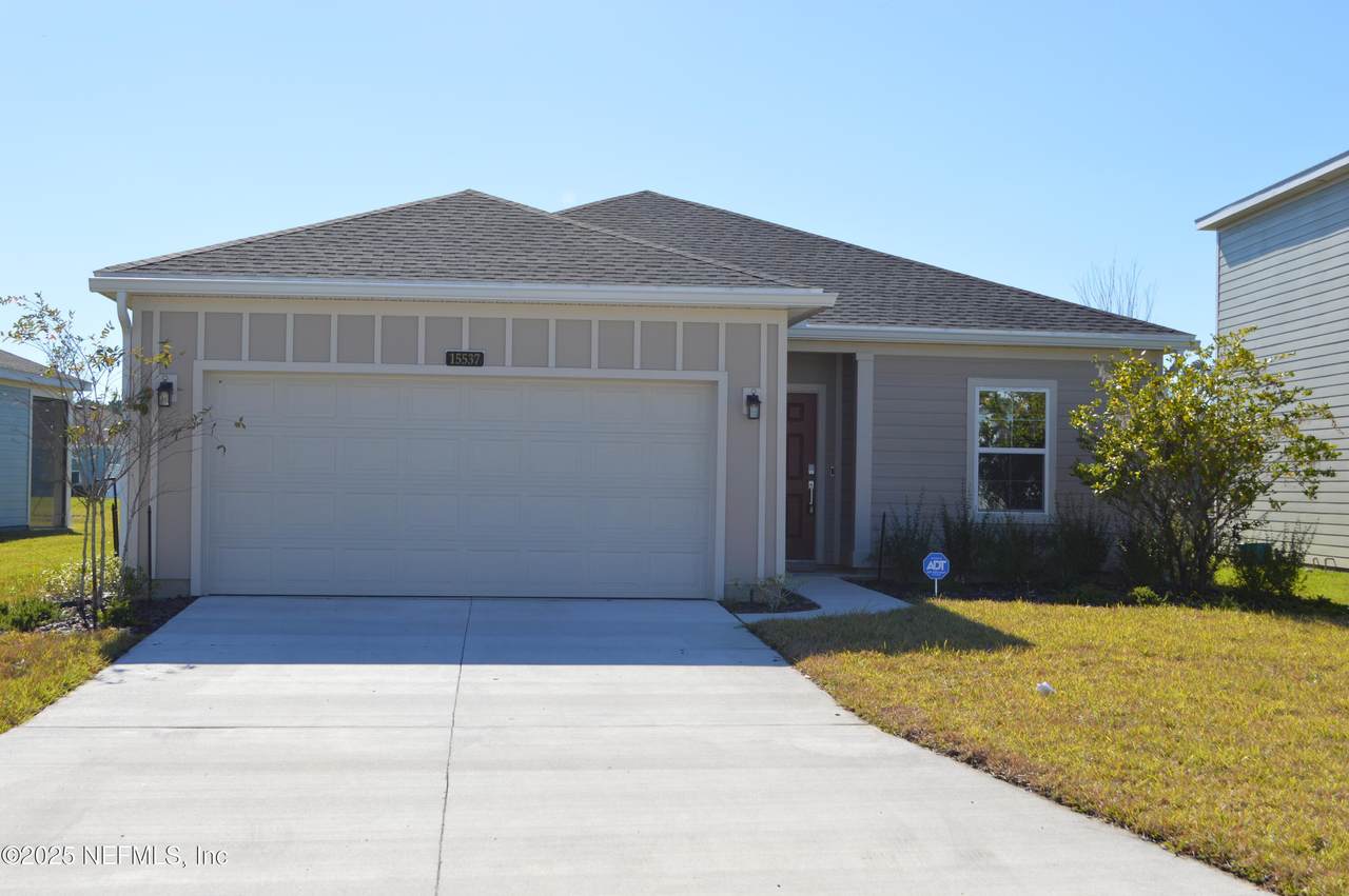 15537 Thomas Creek Way - Photo 1