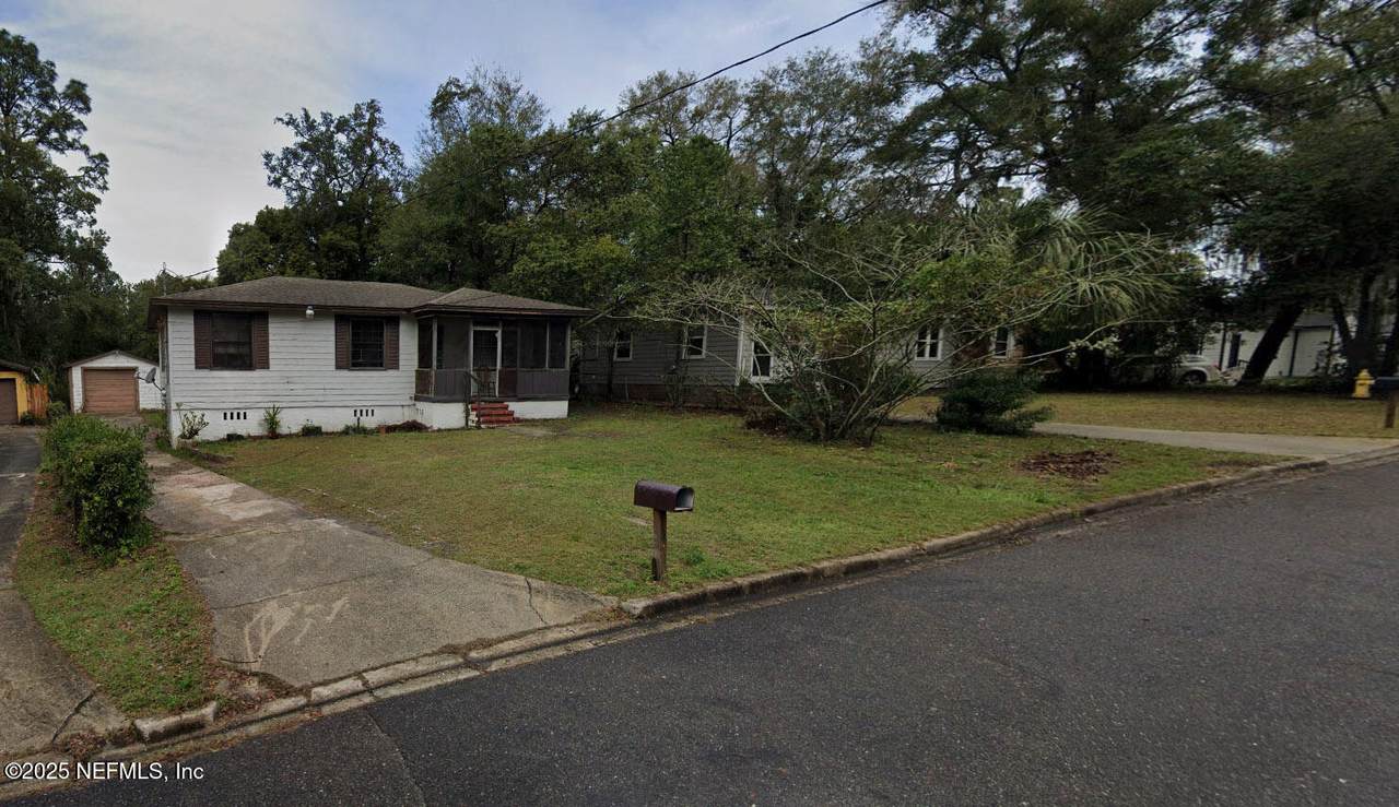 1255 Maynard Street - Photo 1