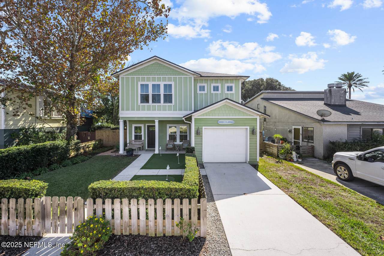 317 Myrtle Street - Photo 1