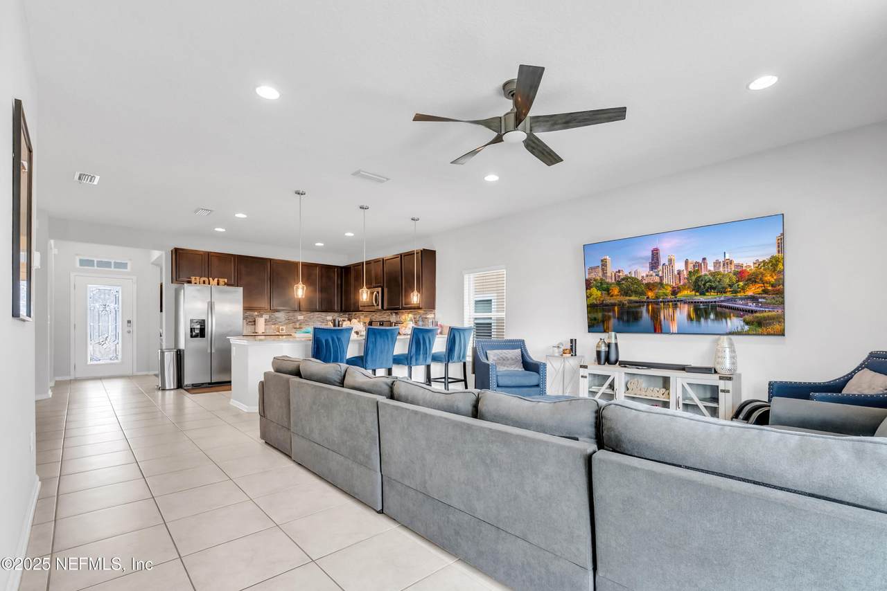 2878 Copperwood Avenue - Photo 1