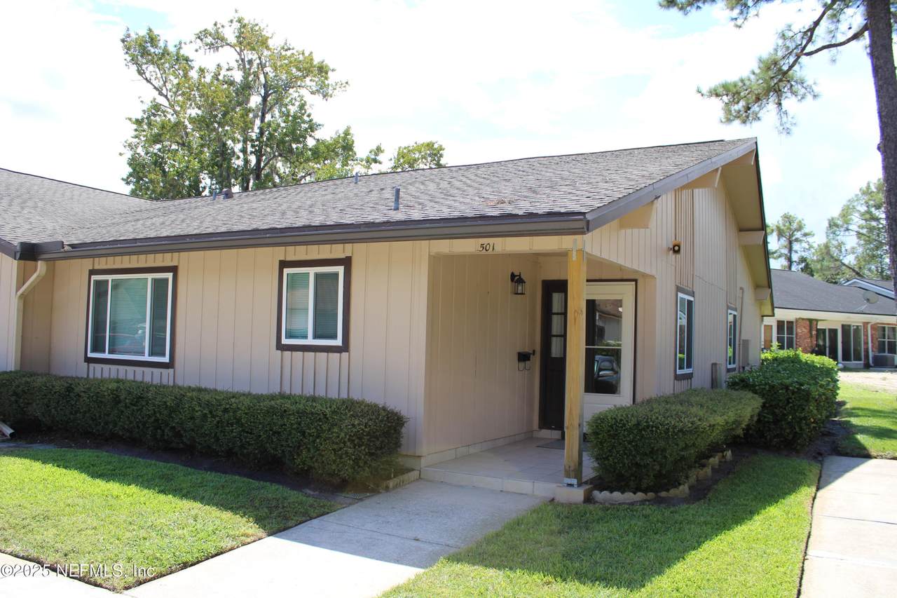 9252 San Jose Boulevard - Photo 1