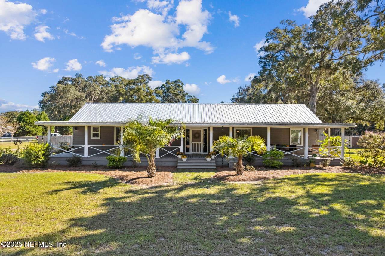 85158 Airplane Lane - Photo 1