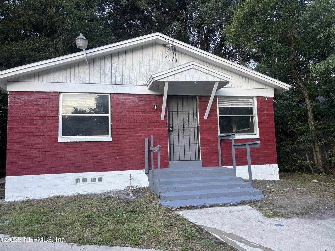 1115 Rushing Street - Photo 1