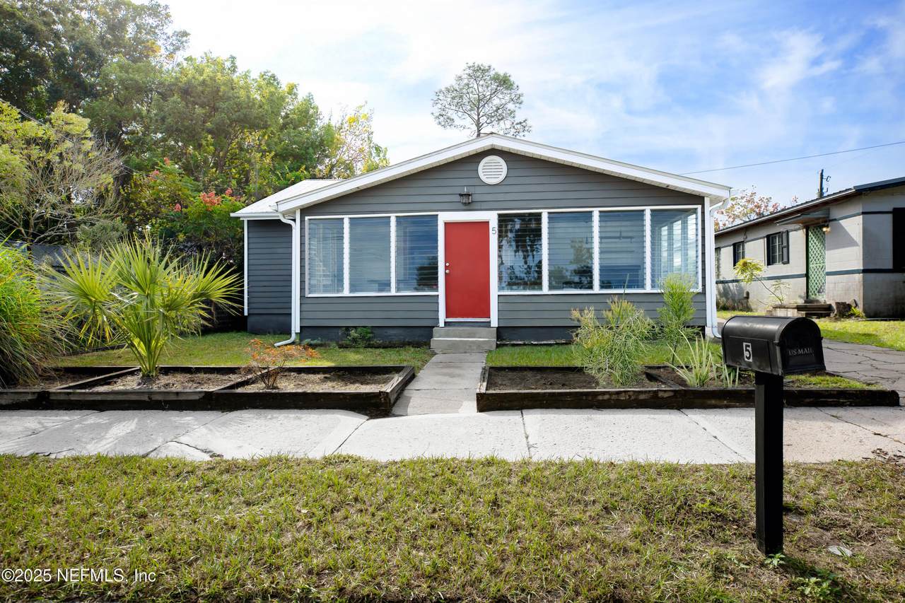 5 Carey Street - Photo 1