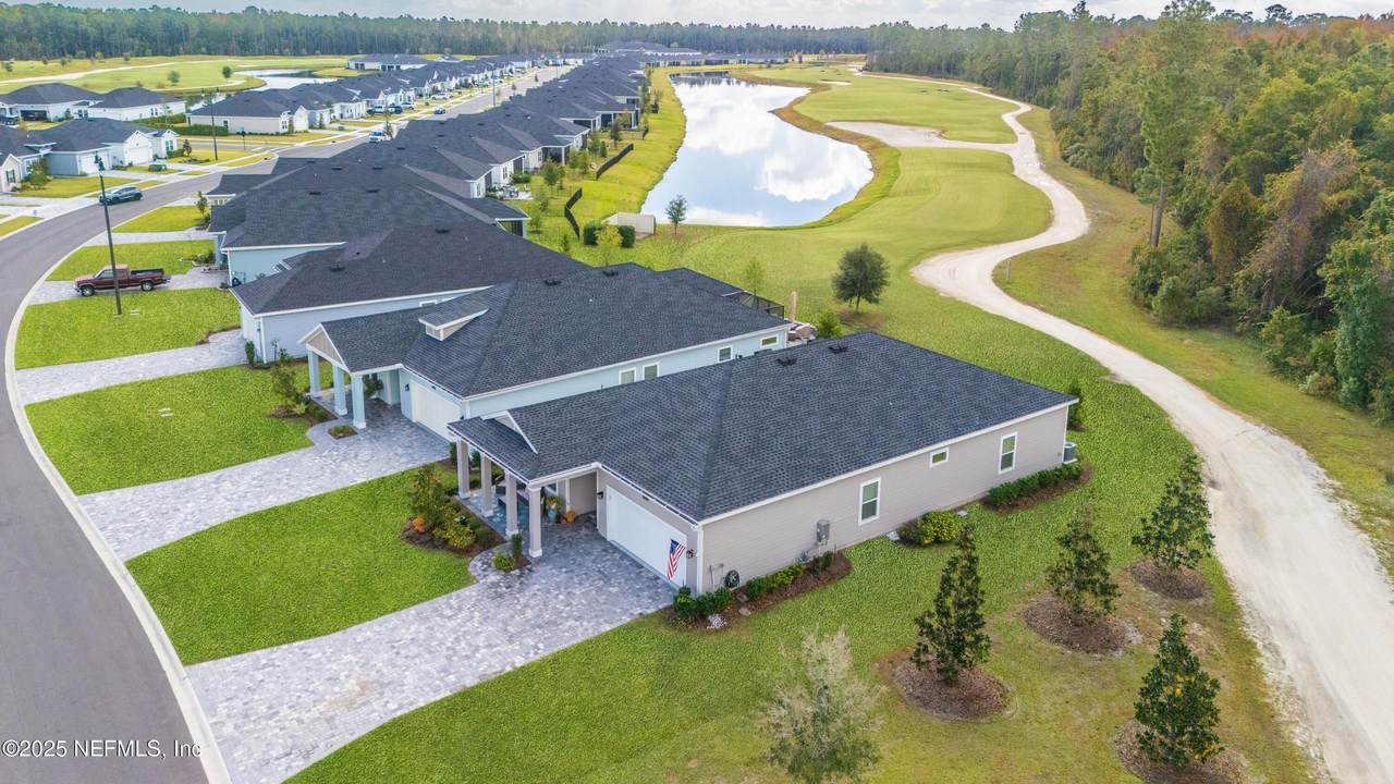 1631 Stillwater Boulevard - Photo 1