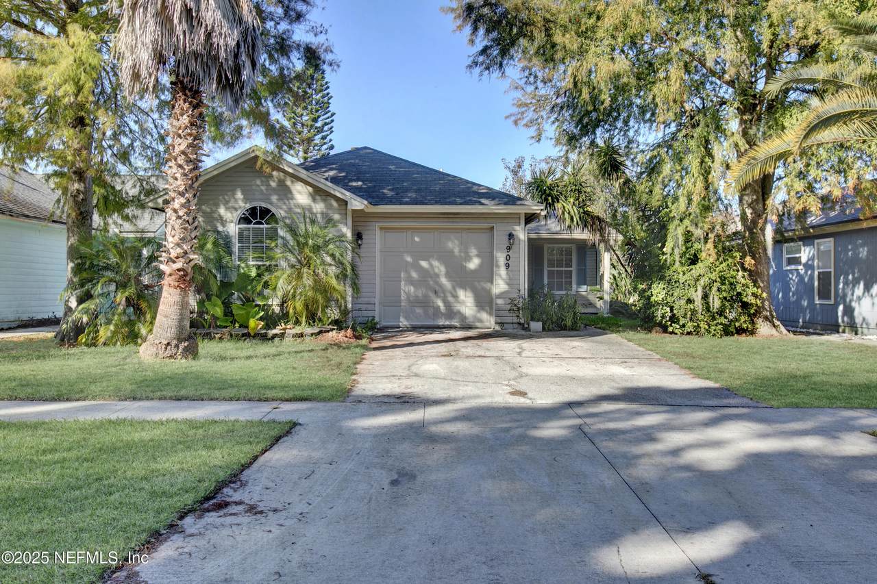 909 Gavagan Road - Photo 1