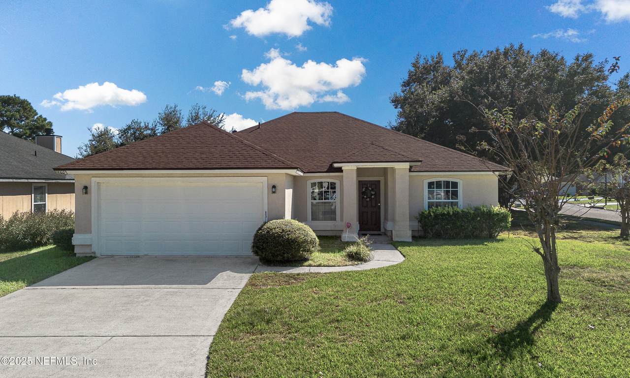 1607 Backwater Drive - Photo 1