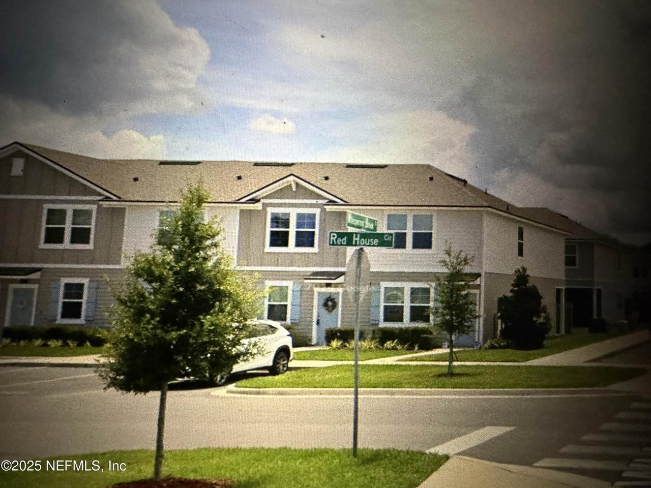 20 Red House Circle - Photo 1