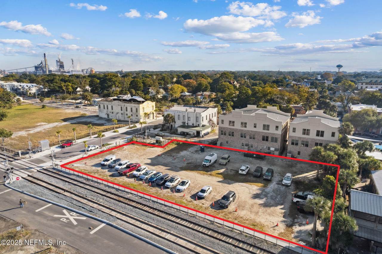 101 Alachua Street - Photo 1