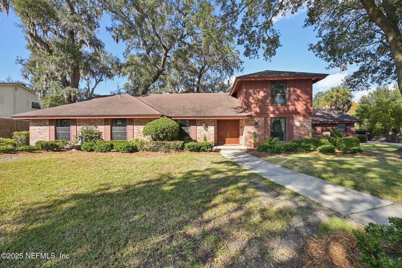 3707 Cathedral Oaks Place - Photo 1