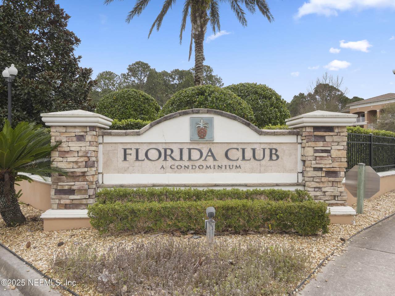 540 Florida Club Boulevard - Photo 1