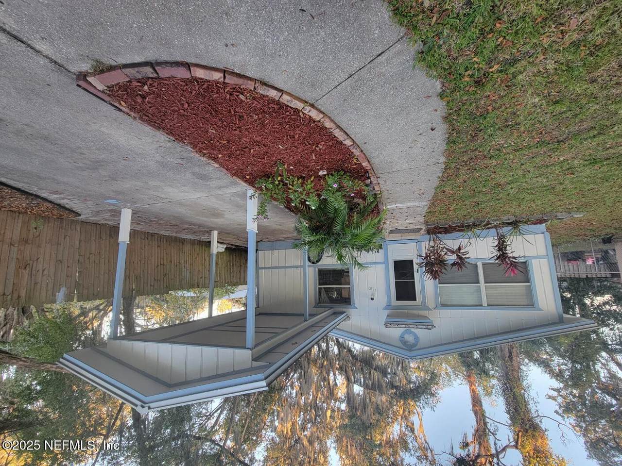 1510 Laurel Street - Photo 1