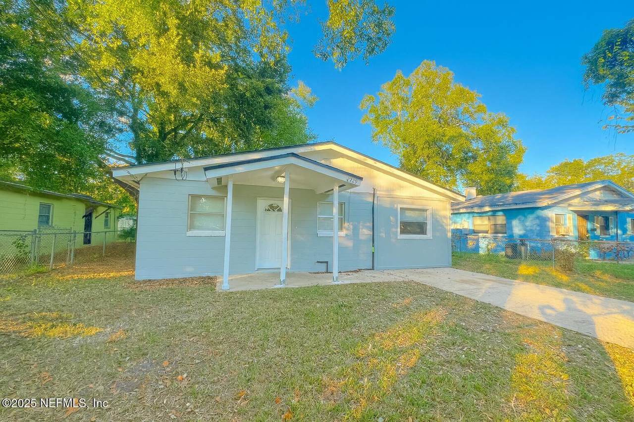 2229 12TH Street - Photo 1