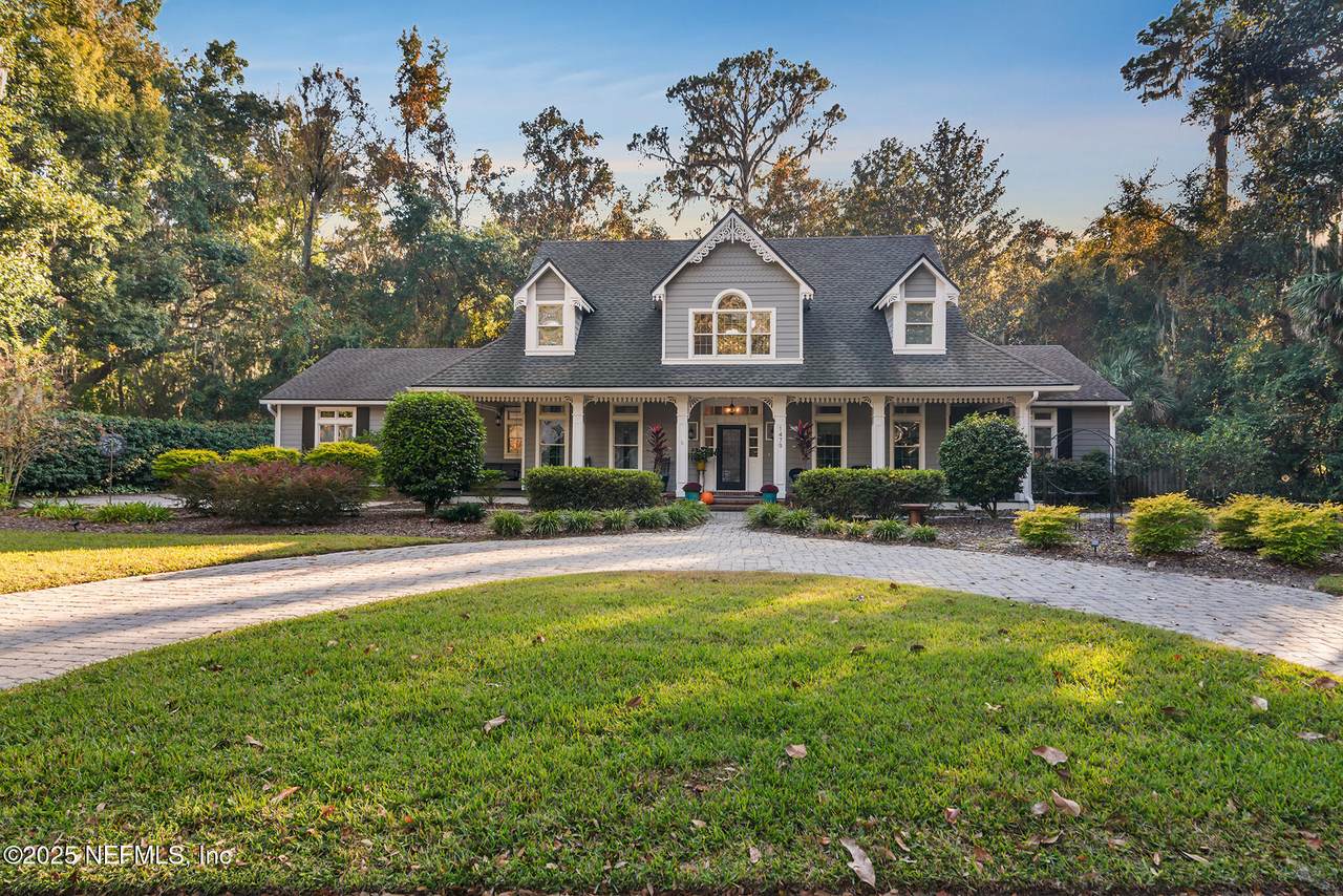 1479 Scarlett Way - Photo 1