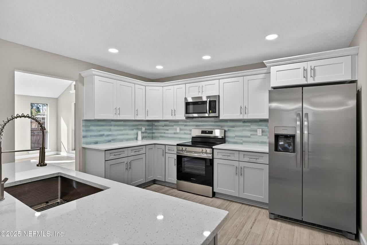 5362 Galewind Lane - Photo 1