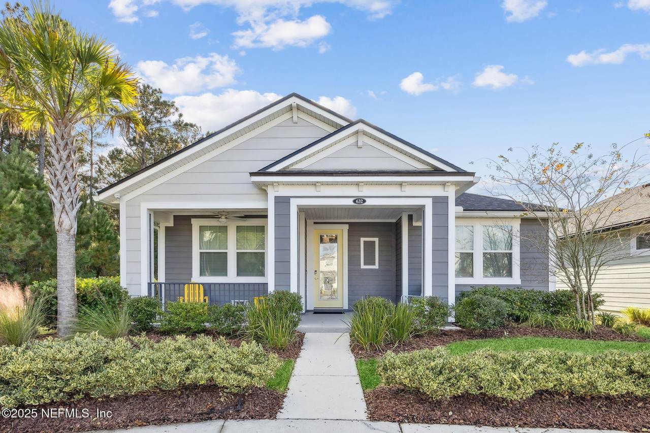632 Palmetto Place - Photo 1