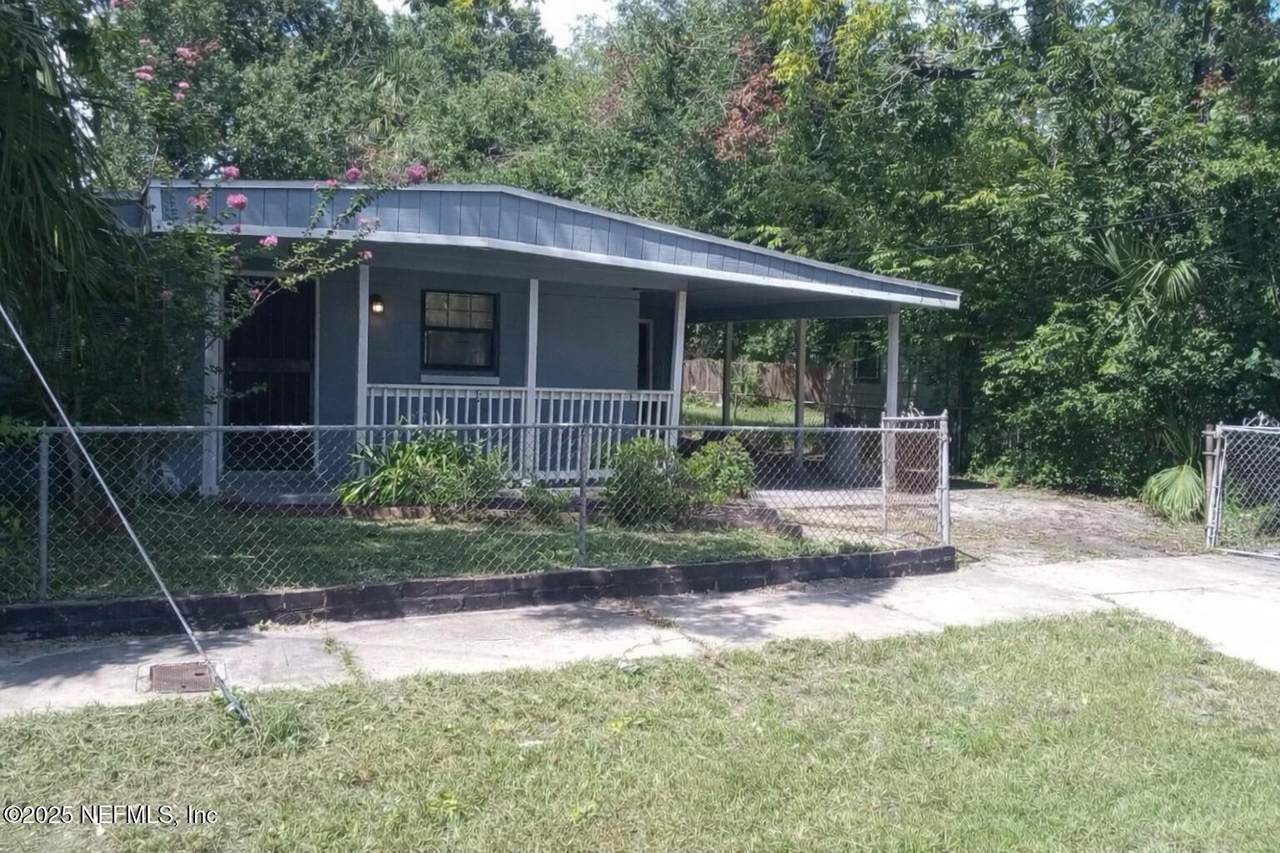 1893 4TH Street - Photo 1