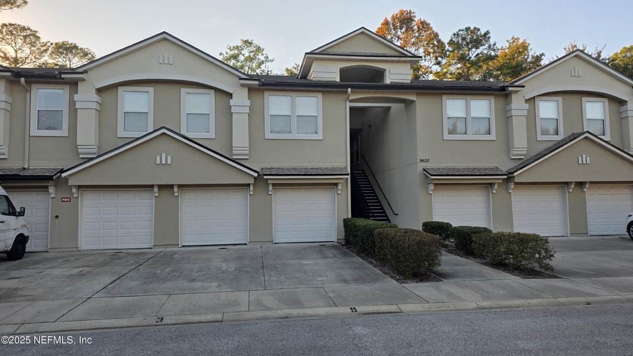 9400 Underwing Way - Photo 1