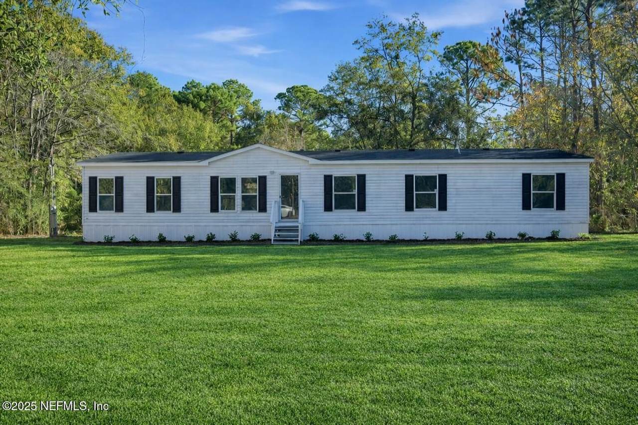 2025 Blueberry Bay Court - Photo 1