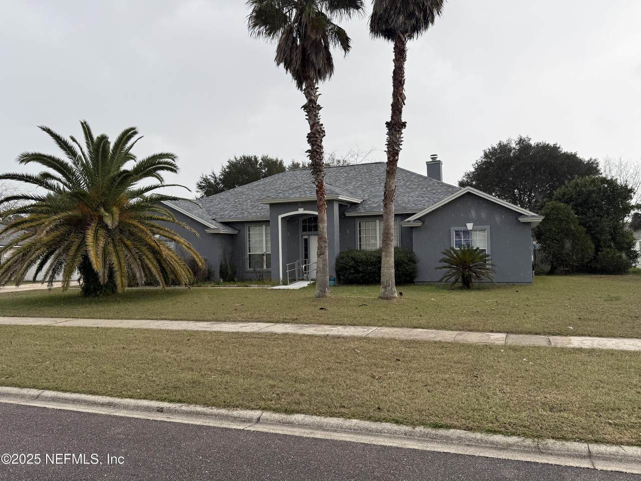 861574 Worthington Drive - Photo 1
