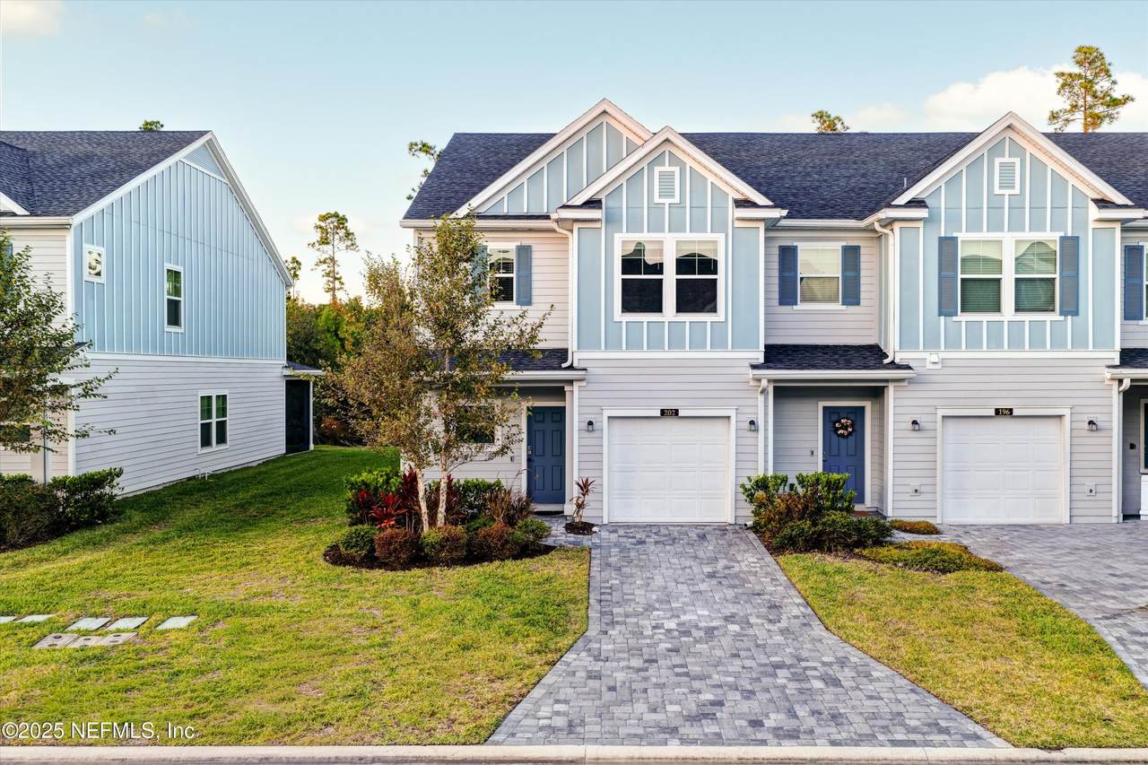 202 Boracay Circle - Photo 1