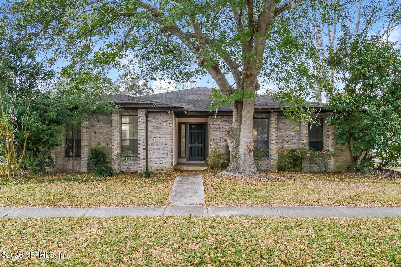 3056 Bridgeview Drive - Photo 1