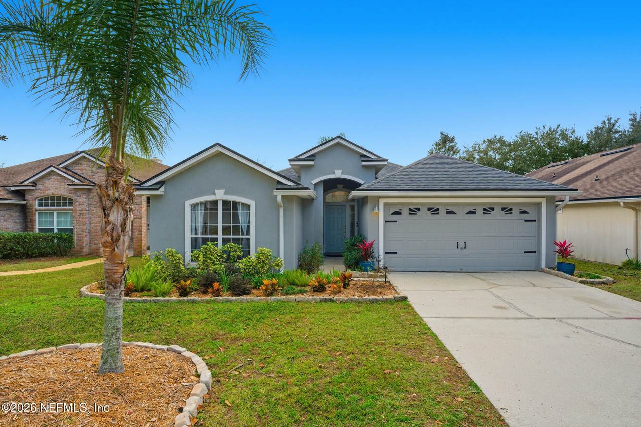 852 Mackenzie Circle - Photo 1