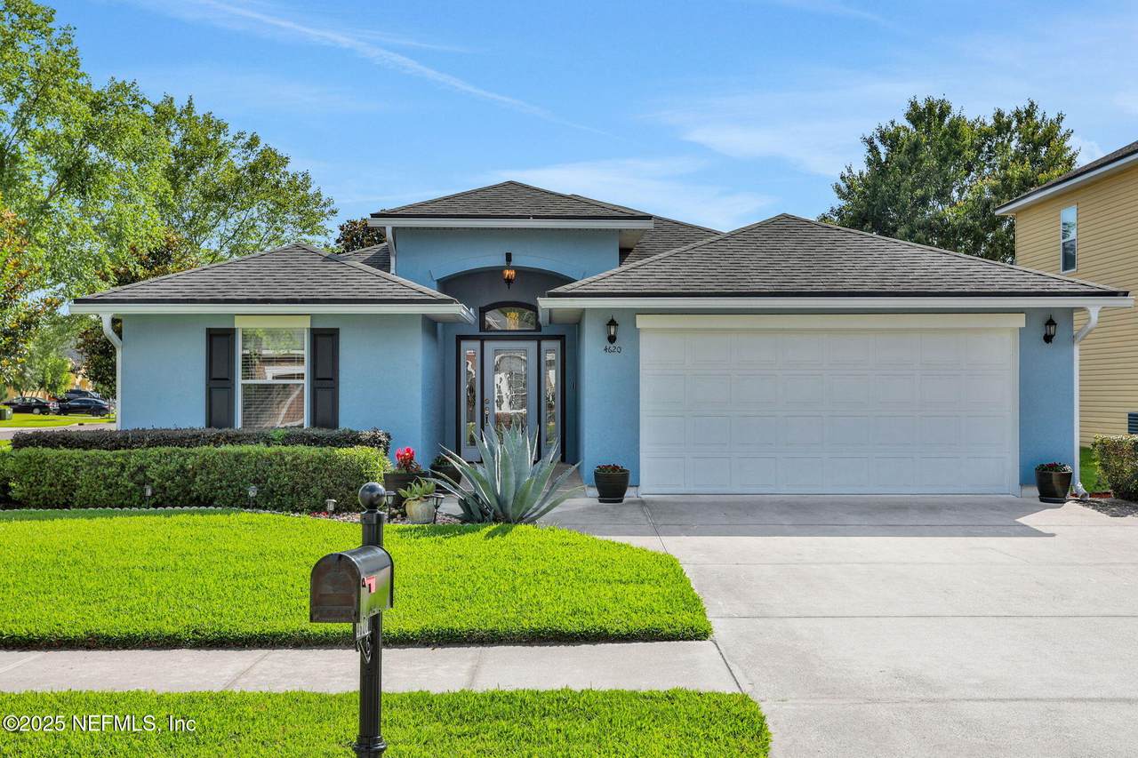 4620 Pine Lake Drive - Photo 1