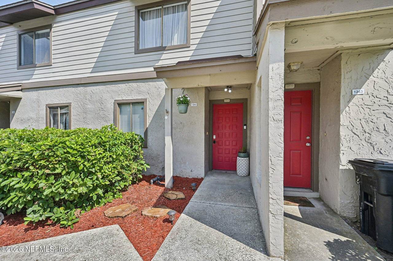 8300 Plaza Gate Lane - Photo 1