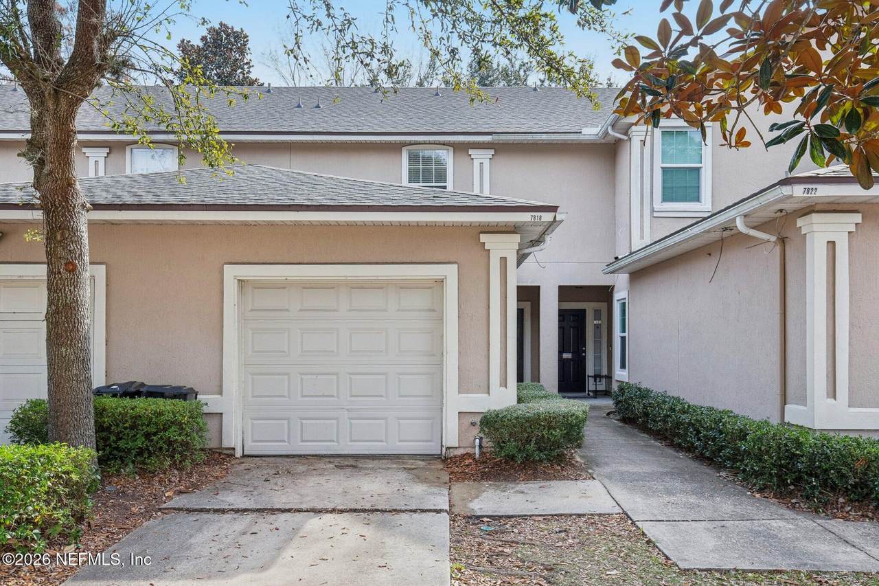 7818 Melvin Road - Photo 1