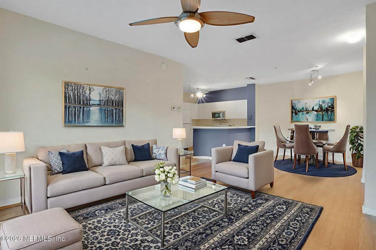 510 Florida Club Boulevard - Photo 1