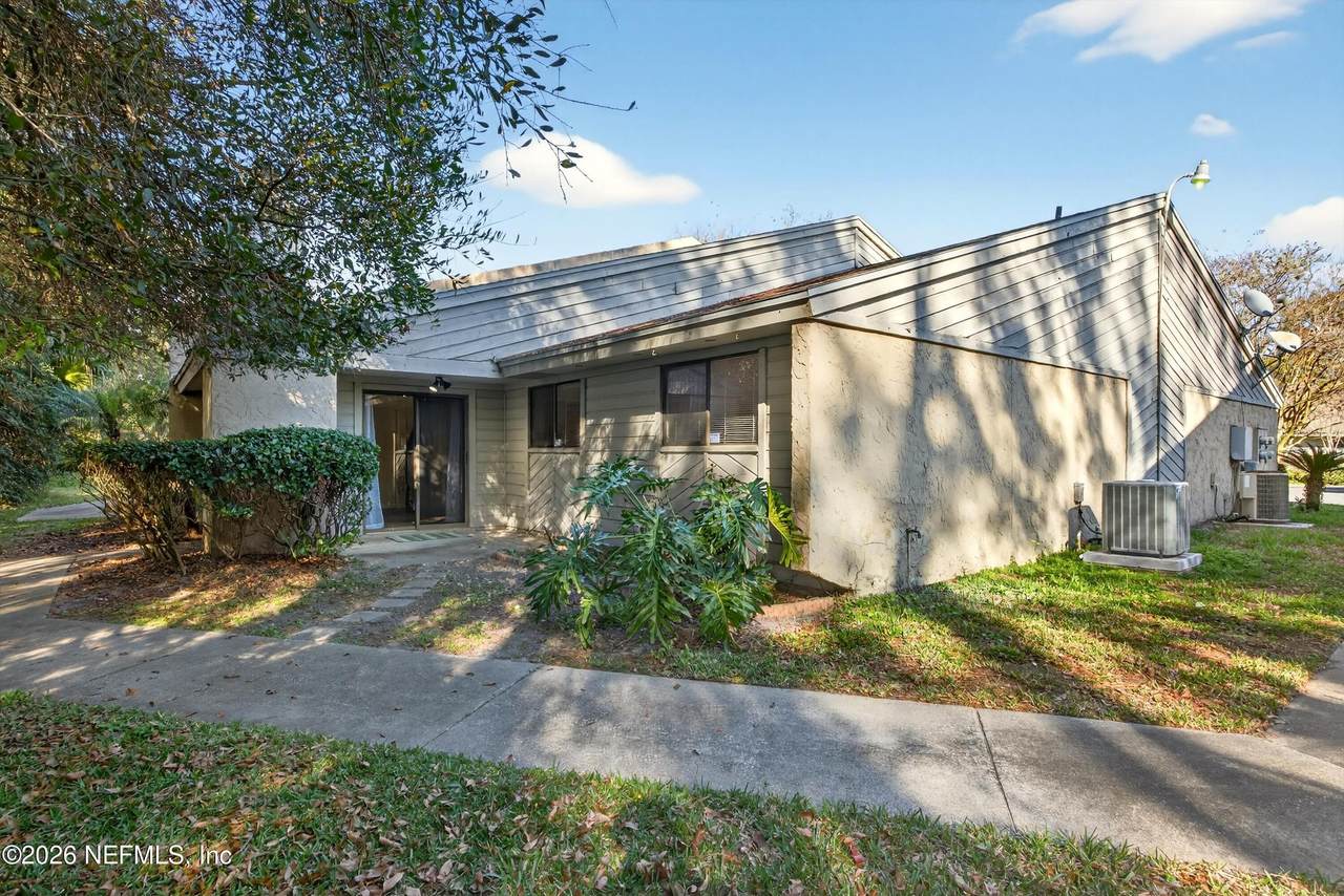 3801 Crown Point Road - Photo 1