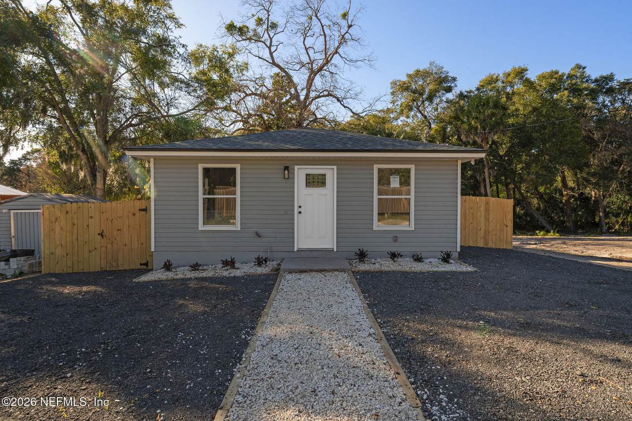 533 Rodriquez Street - Photo 1
