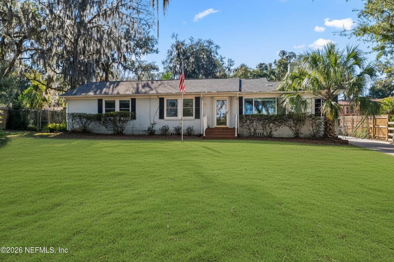 10612 Ft Caroline Road - Photo 1