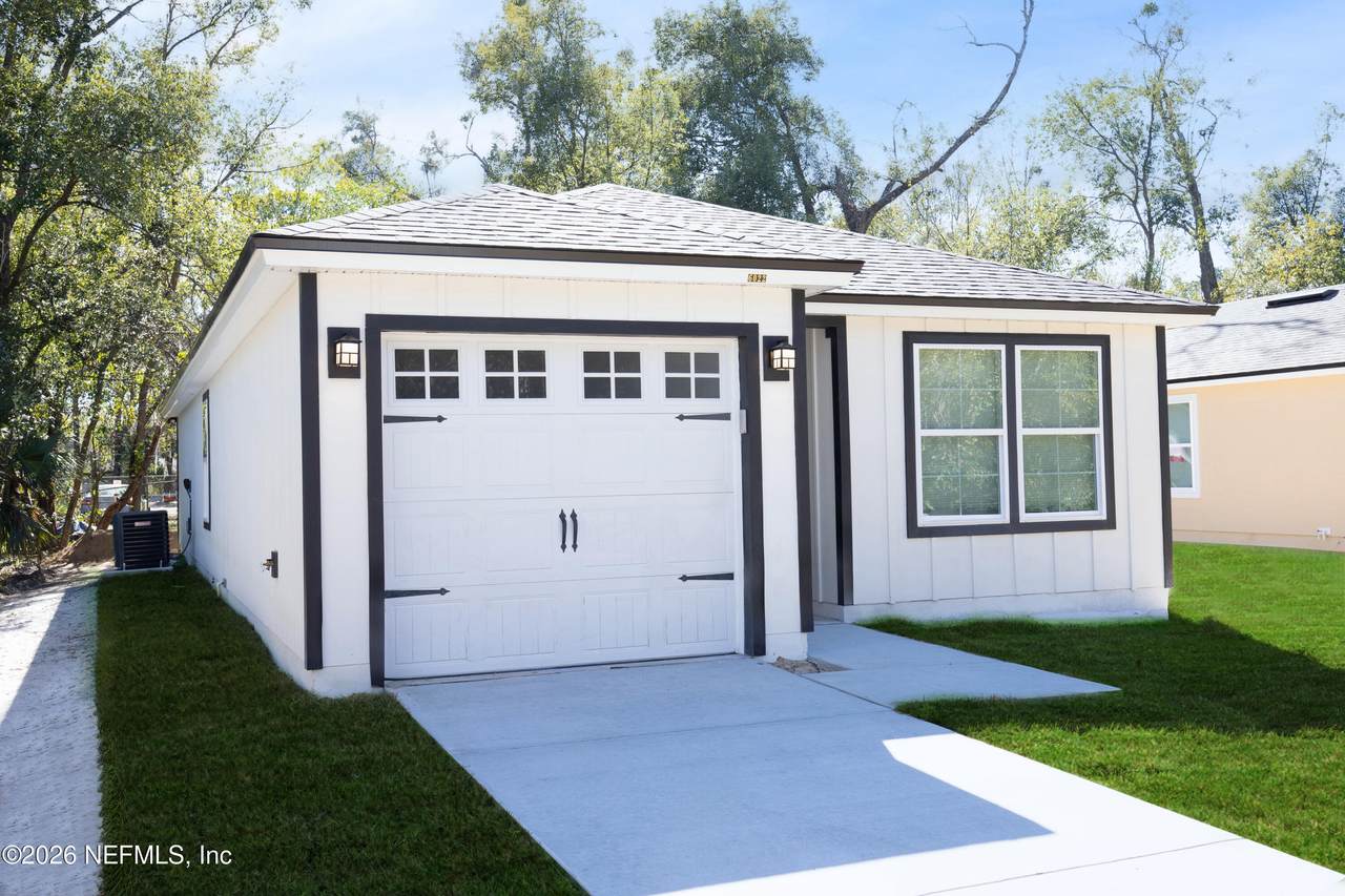 6022 Dunmire Avenue - Photo 1