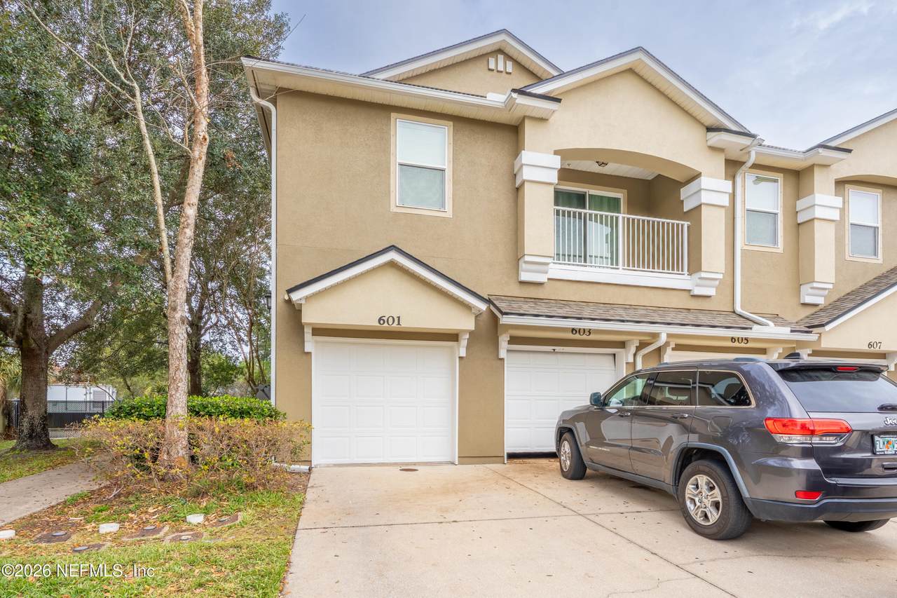 601 Golden Lake Loop - Photo 1