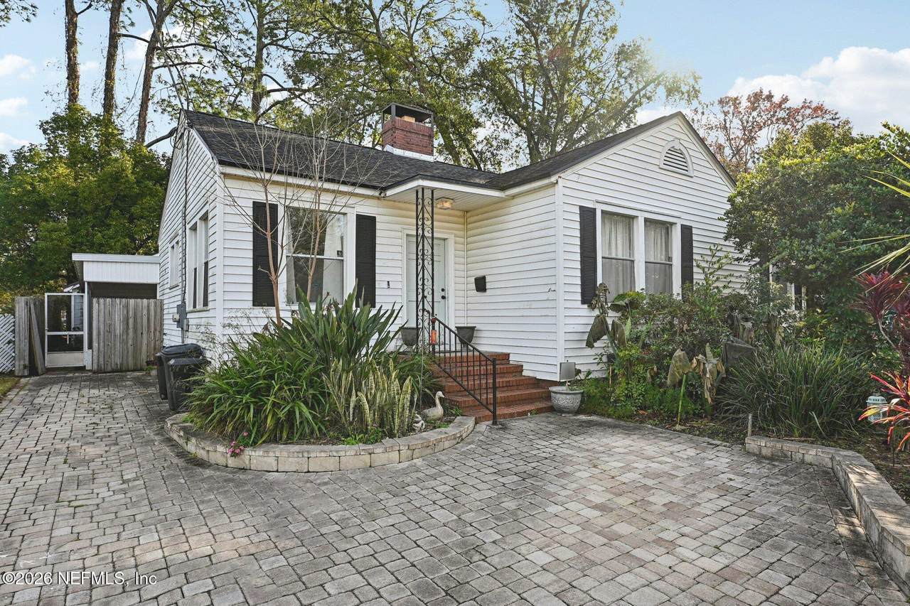 1021 Old Hickory Road - Photo 1