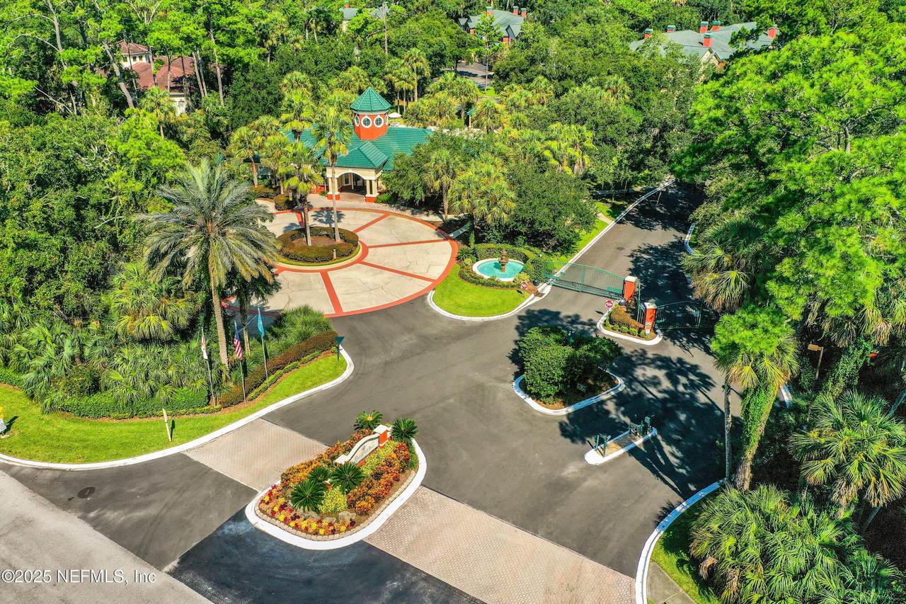 120 Veracruz Drive - Photo 1