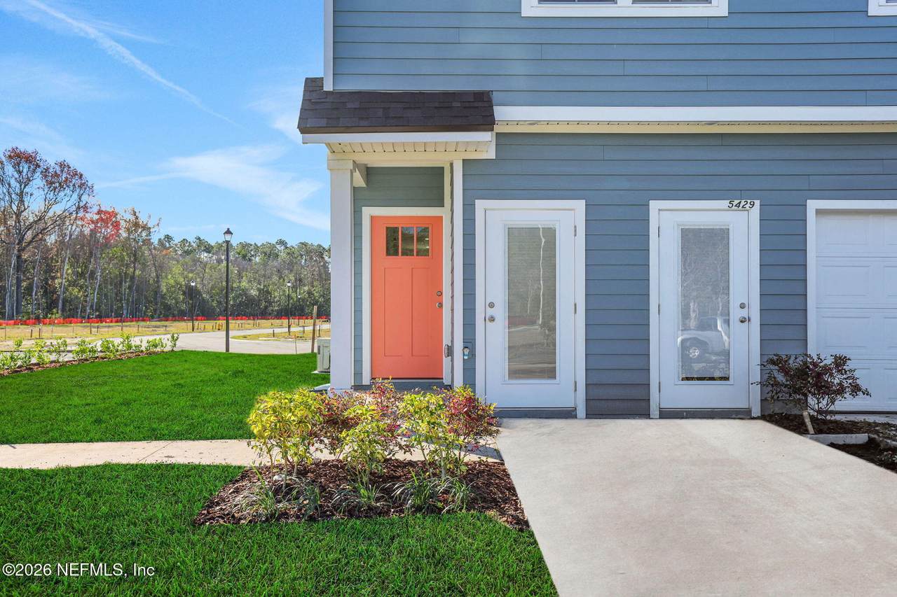 9154 Tender Lane - Photo 1