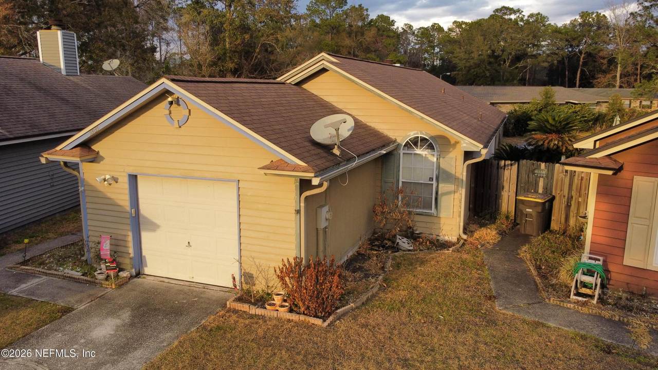 9939 Somerset Grove Lane - Photo 1