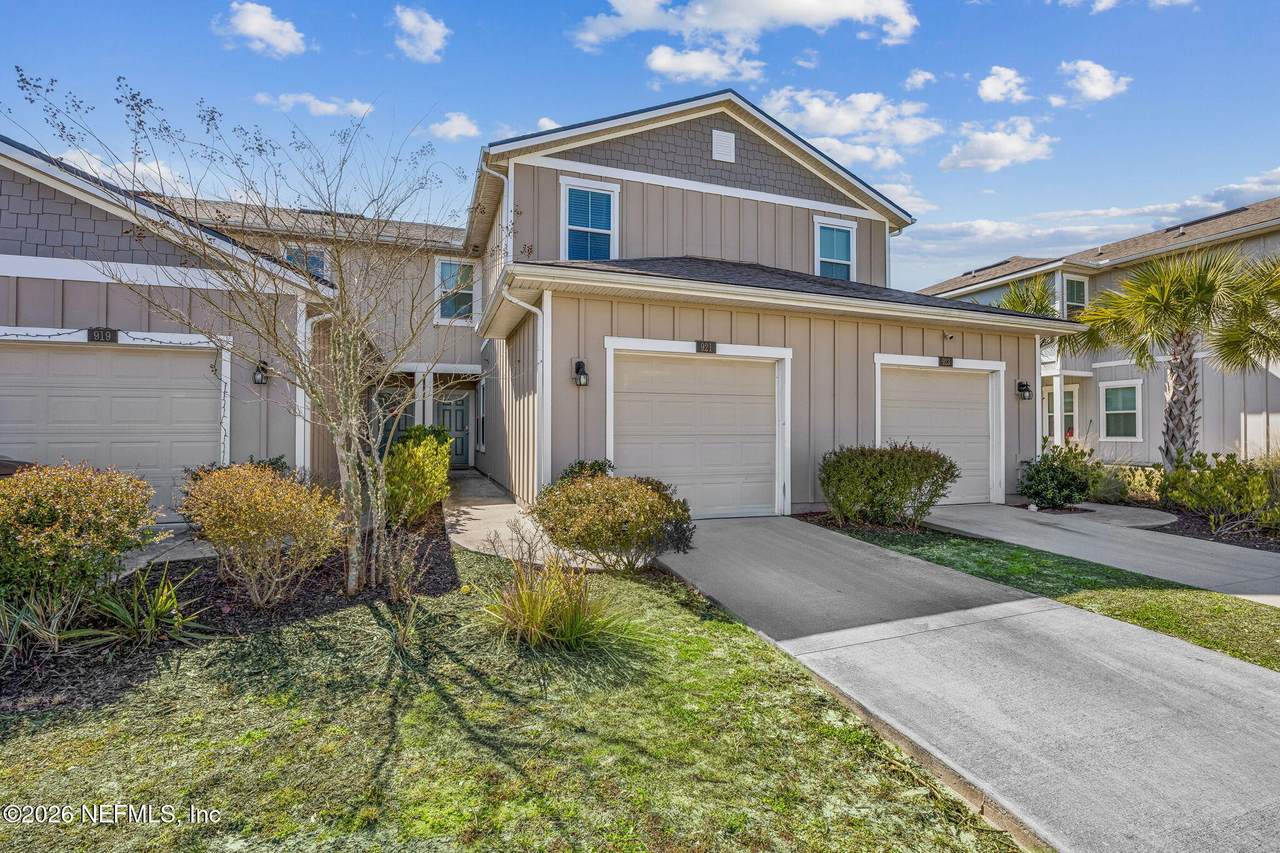 921 Capitol Parkway - Photo 1