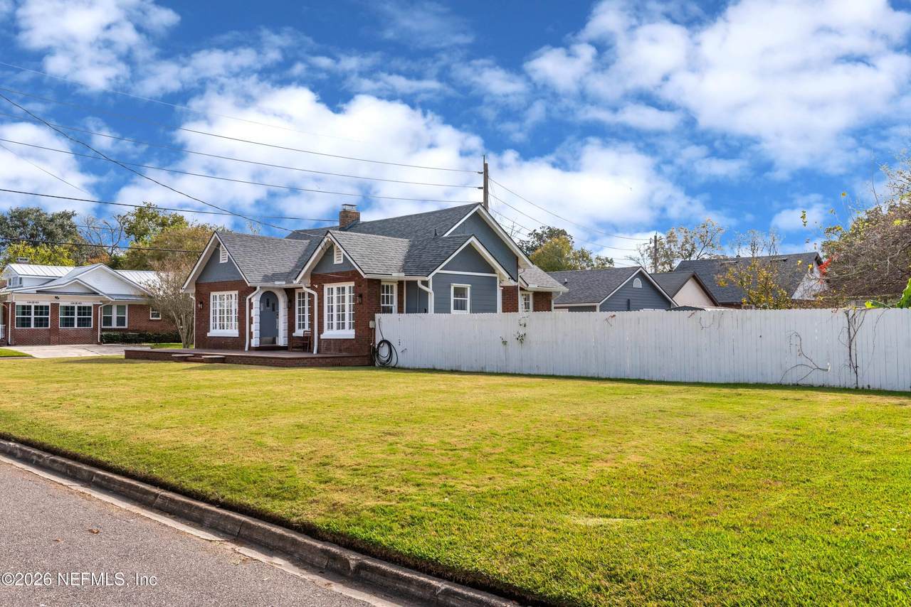 4702 Ramona Boulevard - Photo 1