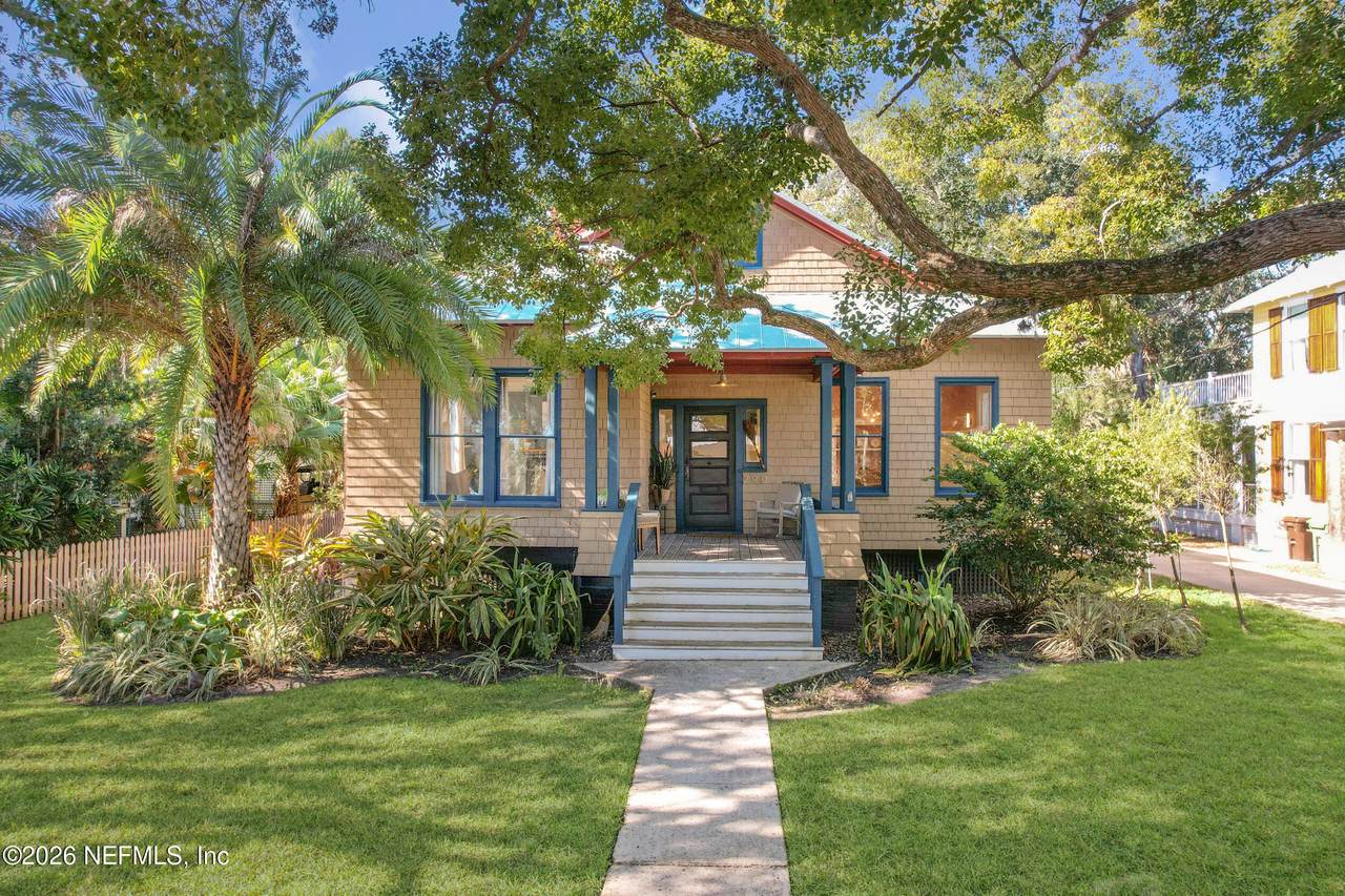 290 St. George Street - Photo 1