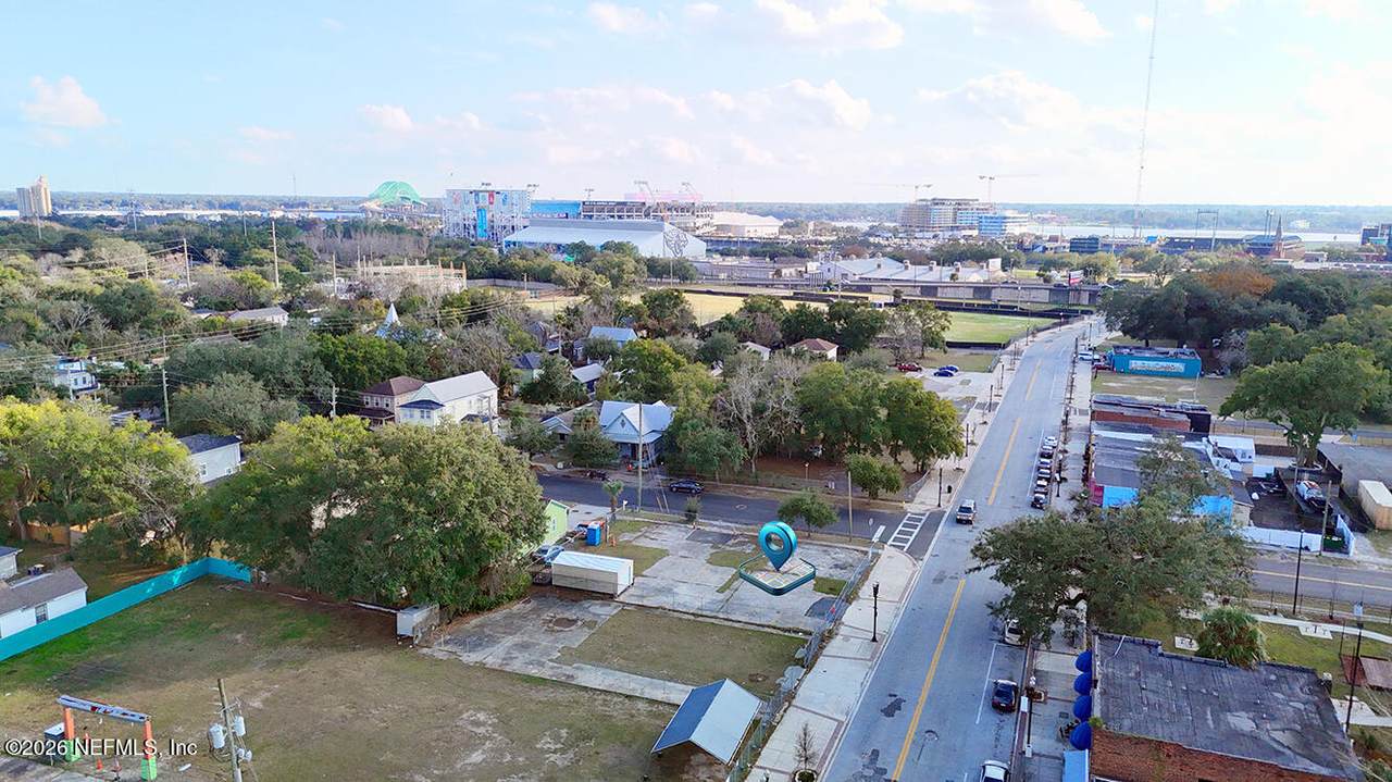 1013 Union Street - Photo 1
